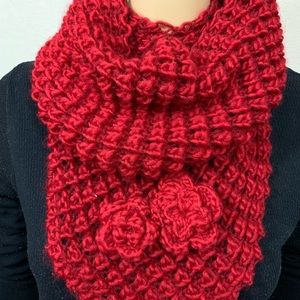 Icon Collection Fuzzy Knit Infinity Scarf Red NWT